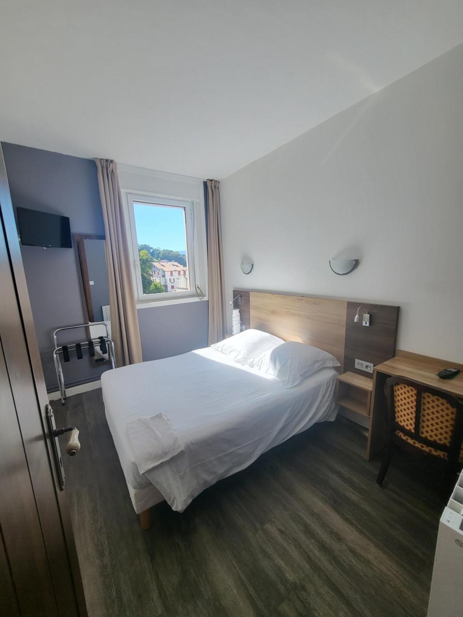 Hotel Bellevue Hendaye Exterior photo